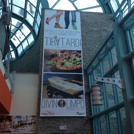 아파트 Olimpic Village Th 세스트리에