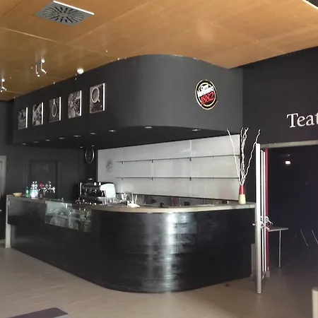 아파트 Olimpic Village Th 세스트리에