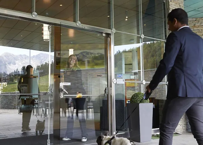 Olimpic Village Th *