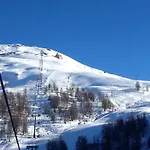 Olimpic Village Th 아파트