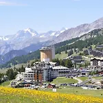 Olimpic Village Th *
