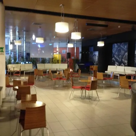 דירה Olimpic Village Th ססטריארה