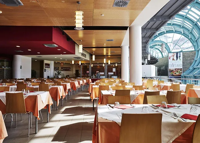 Olimpic Village Th *